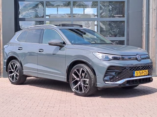 Volkswagen Tiguan Volkswagen Tiguan 1.5 eTSI R-Line Business | Pano | Trekhaak | Stoelverwarming | ACC | HUD | - afbeelding nr 2