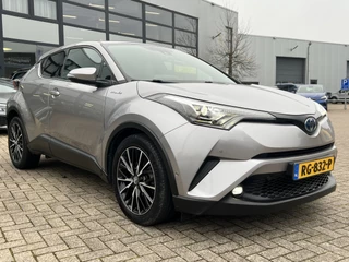 Toyota C-HR Navi JBL Audio Adaptieve Cruise Camera PDC Stoel + Stuurverwarming Extra Getint Glas Led Koplampen 18 Inch Velgen NL Auto - afbeelding nr 7