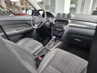 Suzuki Vitara Suzuki Vitara 1.5 HYBRID STYLE AUTOMAAT Keyless | Open dak | Trekhaak | Adaptive Cruise - afbeelding nr 6
