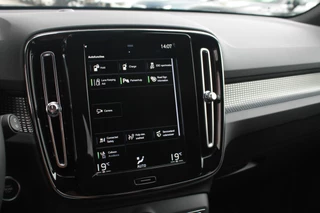 Volvo XC40 Volvo XC40 T5 Recharge R-Design | Parkeercamera | Glossy Black | Keyless - afbeelding nr 29