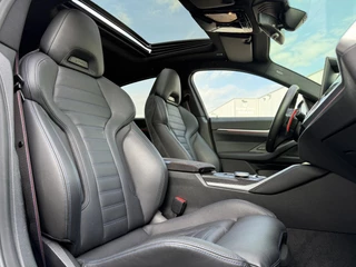BMW 4 Serie BMW 4-serie Gran Coupé M440i xDrive M-Sport | Carbon | BMW Laser | 360 Camera | Pano | Full M-Performance | Trekhaak | Fabrieksgarantie 09-2026 | - afbeelding nr 15