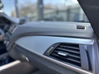 BMW 2 Serie BMW 2-serie Coupé 230i High Executive M-Pakket - afbeelding nr 35