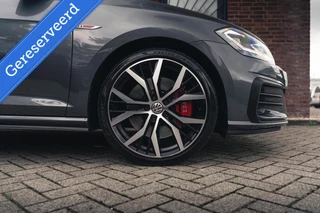 Volkswagen Golf Volkswagen Golf 2.0 TSI GTI Performance Pano DSG Alcantara - afbeelding nr 19