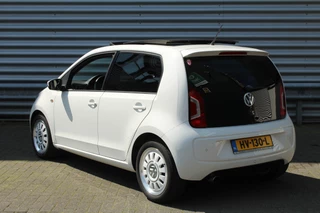 Volkswagen up! Volkswagen up! 1.0 75pk high up! NL-Auto NAP Panoramadak Fender Airco Carplay Stoelverwarming CPV El. Ramen - afbeelding nr 7