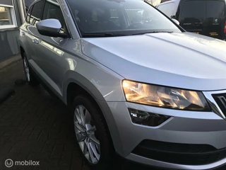 Škoda Karoq Skoda Karoq 1.0 TSI Ambition Business Trekhaak Panoramadak Mooie uitstraling Virtuele cockpit - afbeelding nr 5