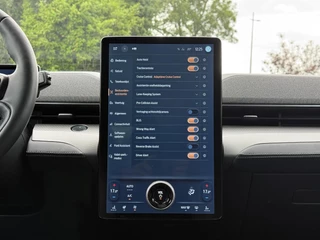 Ford Mustang Mach-E Ford Mustang Mach-E 75kWh | Trekhaak | Bang & Olufssen | 360 Camera | Panorama | - afbeelding nr 30