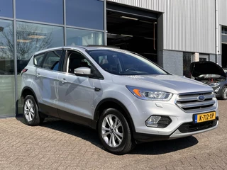 Ford Kuga Ford Kuga 1.5 EcoBoost Titanium 182PK Automaat Afn. Trekhaak Winterpack Leder Panodak Navi Cruise Parkeersensoren Climate Bi-Xenon *1850KG Trekgewicht* - afbeelding nr 2