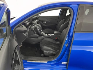 Peugeot e-208 Peugeot e-208 EV GT Pack 50 kWh [ 3-Fase ] (INCL-BTW) *FULL-LED | DIGI-COCKPIT | BLINDSPOT | CAMERA | LEATHER-ALCANTARA | NAVI-FULLMAP | LANE-ASSIST | KEYLESS | DAB | CCS-FASTLOADER | HEATED-SPORTSEATS | AMBIENT-LIGHT | 17