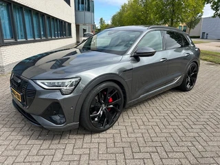 Audi e-tron e-tron 50 q L Ed Bl S-LINE PANO CARPLAY NAP!