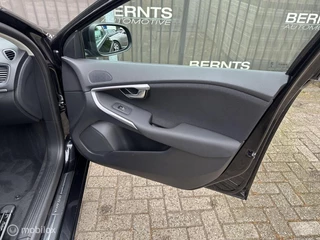Volvo V40 Volvo V40 T2|Navigatie|Bluetooth|Parkeersensoren|Volvo on Call - afbeelding nr 25