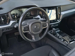 Volvo V60 VOLVO V60 2.0 T6 TWIN ENGINE AWD 342 PK CARPLAY STANDKACHEL - afbeelding nr 2