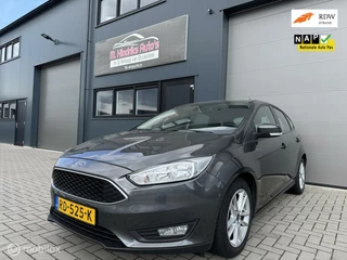 Ford Focus Ford Focus 1.5 TDCI ST-Line - afbeelding nr 1