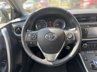 Toyota Auris Navigatie, Parkeersensoren, Stoelverwarming ,  All-in Rijklaarprijs - afbeelding nr 17
