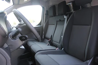 Peugeot e-Expert Peugeot e-Expert LONG (L3) 75 kWh 136PK 3-FASE | SCHUIFDEUREN LINKS EN RECHTS | NAVIGATIE 10