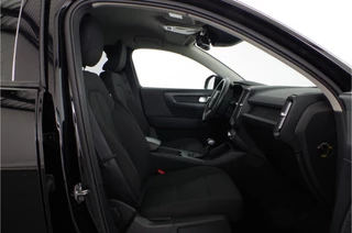 Volvo XC40 Volvo XC40 1.5 T3 > 157pk/Afneembare trekhaak/Camera/Getint glas/18inch velgen... - afbeelding nr 11