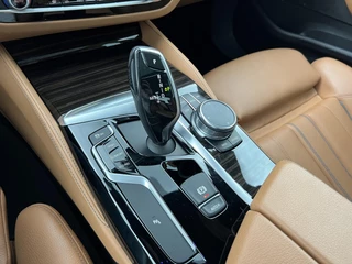 BMW 5 Serie BMW 5-serie 520d High Executive*DAKJE*HUD*CRUISE*NAVI.PROF*LED - afbeelding nr 7