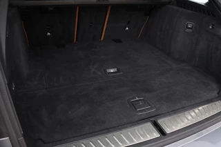 BMW 5 Serie BMW 5-serie 520i High Executive | Leder | 360 camera |  Stoelverwarming | DAB | Navigatie | Full LED | Sfeerverlichting | Parkeerhulp | Climate control | Cruise control - afbeelding nr 13