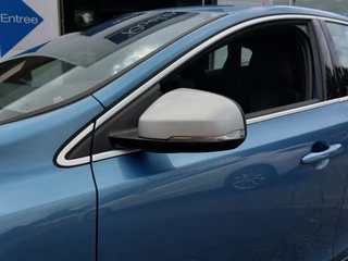 Volvo V40 Volvo V40 2.0 D2 R-Design Business | Origineel NL | Navi | Bi-Xenon | Clima | Cruise | Leder+Alcantara | Stoelverwarming | Pdc | Licht+Regensensor | 16''lm | Voorruitverwarming - afbeelding nr 32