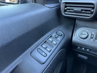 Opel Combo - afbeelding nr 21