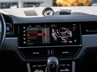 Porsche Cayenne Porsche Cayenne Coupé 3.0 E-Hybrid|PANO|SPORTCHRONO|INCL BTW - afbeelding nr 23