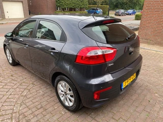 Kia Rio Kia Rio 1.4 CVVT DynamicLine / AUT / CRUISE / PDC - afbeelding nr 6