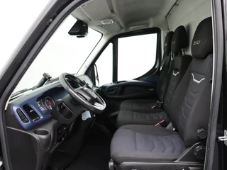 Iveco Daily | Imperiaal | Navigatie | Camera | Airco | Cruise | Betimmering - afbeelding nr 21