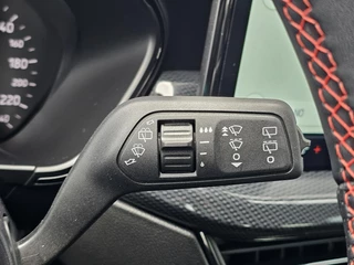 Ford Focus Ford Focus 1.0 EcoBoost Hybrid ST Line Automaat | Adaptive cruise control | Winter Pack | Achteruitrijcamera - afbeelding nr 17