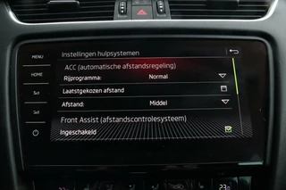 Škoda Octavia Skoda Octavia Combi TSI Dynamic Style Adaptiv Cruise Sportzetels Canton AppleCarplay Trekhaak - afbeelding nr 26