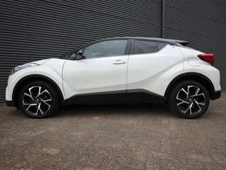 Toyota C-HR Toyota C-HR 1.2 Premium (Vol-Opties!) 1e eigenaar Two-Tone - afbeelding nr 15