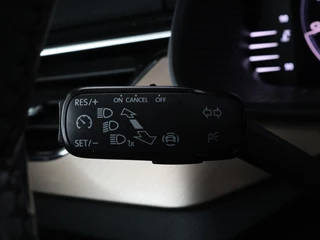 Škoda Kamiq Skoda Kamiq 1.5 TSI Business Edtion | Stoelverwarming |  Camera | Trekhaak | Carplay | Keyless | Full LED | Virtual Cockpit | Navigatie | Climate control | Parkeerhulp | Cruise control - afbeelding nr 9