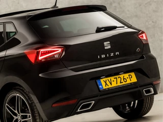 SEAT Ibiza SEAT Ibiza 1.0 TSI FR Business Intense (SCHUIFDAK, APPLE CARPLAY, GROOT NAVI, BEATS AUDIO, CAMERA, CLIMATE, SPORTSTOELEN, LED KOPLAMPEN, GETINT GLAS, CRUISE, MODE KNOP, NIEUWSTAAT) - afbeelding nr 17