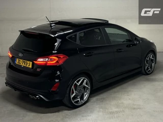 Ford Fiesta Ford Fiesta 1.5 EcoBoost ST-3 Performance Pano Recaro B&O CarPlay - afbeelding nr 5