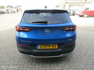 Opel Grandland X Opel Grandland X 1.2 Turbo Business Executive | AGR-stoelen, Elektrische klep, Trekhaak - afbeelding nr 4