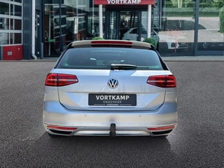 Volkswagen Passat Volkswagen Passat Variant 1.4 TSI DSG GTE PANO-DAK/LEDER/TREKHAAK/360CAMERA/AMBIENTE+ - afbeelding nr 6