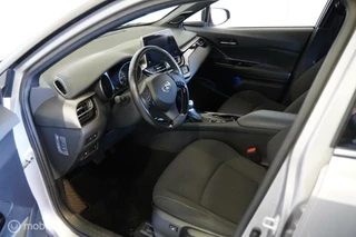 Toyota C-HR Toyota C-HR 1.8 Hybrid Style Ultimate, 28.885 KM!! - afbeelding nr 8