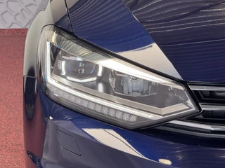 Volkswagen Touran Volkswagen Touran 1.5 TSI 150PK 7P CARPLAY NAVI CAMERA LED ELEK.KLEP VIR.COCKPIT DODE.HOEK DET. STOELVERW KEYLESS 7P 7PERS 09/2024 