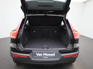 Volvo XC40 Volvo XC40 T5 Recharge R-Design | Achteruitrij Camera | Cruise Controle | Apple Carplay / Android Auto | Stoel + Stuur Verwarming | - afbeelding nr 13