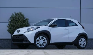 Toyota Aygo Toyota Aygo X 1.0 VVT-i MT Play - 10J Garantie- Carplay-Luxe - afbeelding nr 1