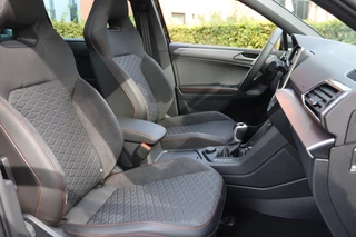 SEAT Tarraco SEAT Tarraco 1.4 TSI e-Hybrid PHEV FR Pano/DCC/ACC/360Camera/Keyless/Elek. stoel/Elek. klep/Dode-hoek - afbeelding nr 11
