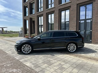 Volkswagen Passat Volkswagen Passat Variant 2.0 TDI R-Line 4 Motion 190PK - afbeelding nr 4