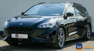 Ford Focus - 412473375-0