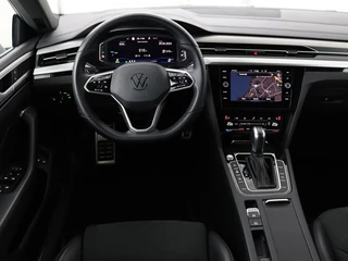 Volkswagen Arteon Volkswagen Arteon Shooting Brake 1.4 TSI eHybrid R-Line | Trekhaak | Stoelverwarming | Carplay | Leder/Alcantara | Adaptive cruise | Achterbankverwarming | Camera | Navigatie | Half leder - afbeelding nr 3