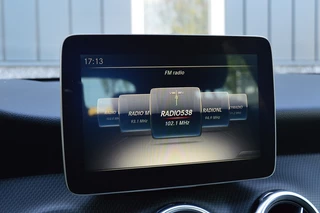 Mercedes-Benz GLA Rijklaarprijs-Garantie Navigatie Airco Trekhaak Sport Interieur Camrera - afbeelding nr 21