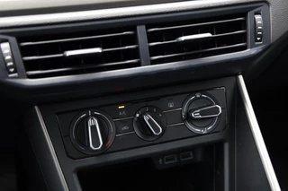 Volkswagen Polo Volkswagen Polo 1.0 TSI 95pk Comfortline  Navi Airco ACC DAB+ CarPlay NL-Auto NAP! - afbeelding nr 13