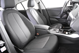 BMW 1 Serie BMW 1 Serie 116d Advantage *1ste eigenaar*Navigatie*Park assist* - afbeelding nr 3