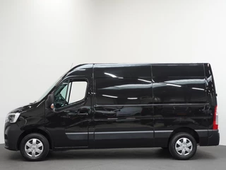 Renault Master Renault Master T35 2.3 dCi 150PK L2H2 Energy Work Edition Airco| Cruise Control| Camera| Navi| PDCA| Trekhaak| - afbeelding nr 2