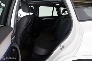BMW X1 BMW X1 sDrive18i M Sport High Executive trekhaak|schuifdak|leer|led|HUD|lmv19 - afbeelding nr 13