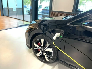 Volkswagen Golf Volkswagen Golf 1.4 eHybrid GTE 245 PK/ Camera/ 18''LMV/ CarPlay/ ACC - afbeelding nr 30