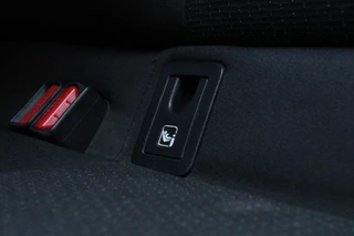 Toyota C-HR Toyota C-HR 1.8 Hybrid Camera Stuur&Stoelverwarming Cruise - afbeelding nr 36