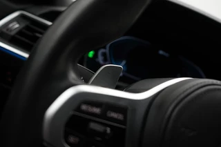 BMW 3 Serie BMW 3-serie Touring 320e High Executive automaat | Laser LED koplampen | M Sport | Panorama dak | lederen bekleding | elektrisch wegklapbare trekhaak - afbeelding nr 28